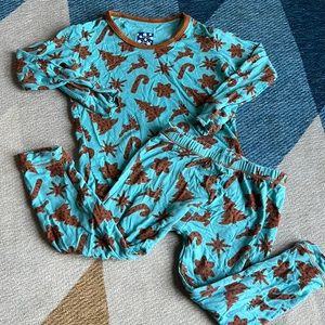 Kickee Pants 18-24 months Christmas two piece pajamas Cookie Print